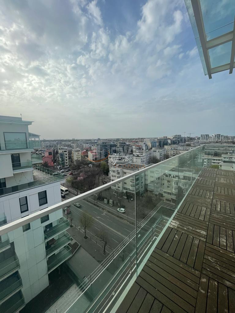 5 camere cu loc parcare subteran inclus Bucuresti/Herastrau