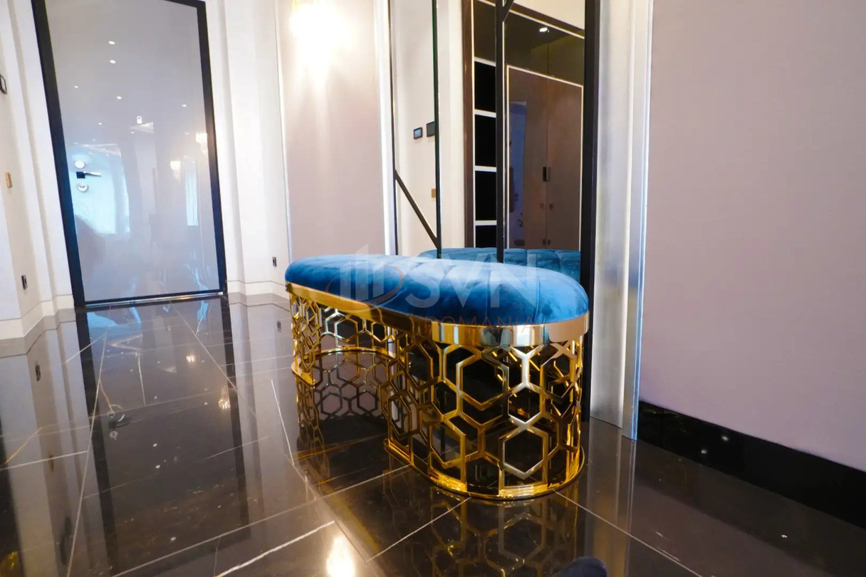 5 camere cu loc parcare subteran inclus Bucuresti/Herastrau