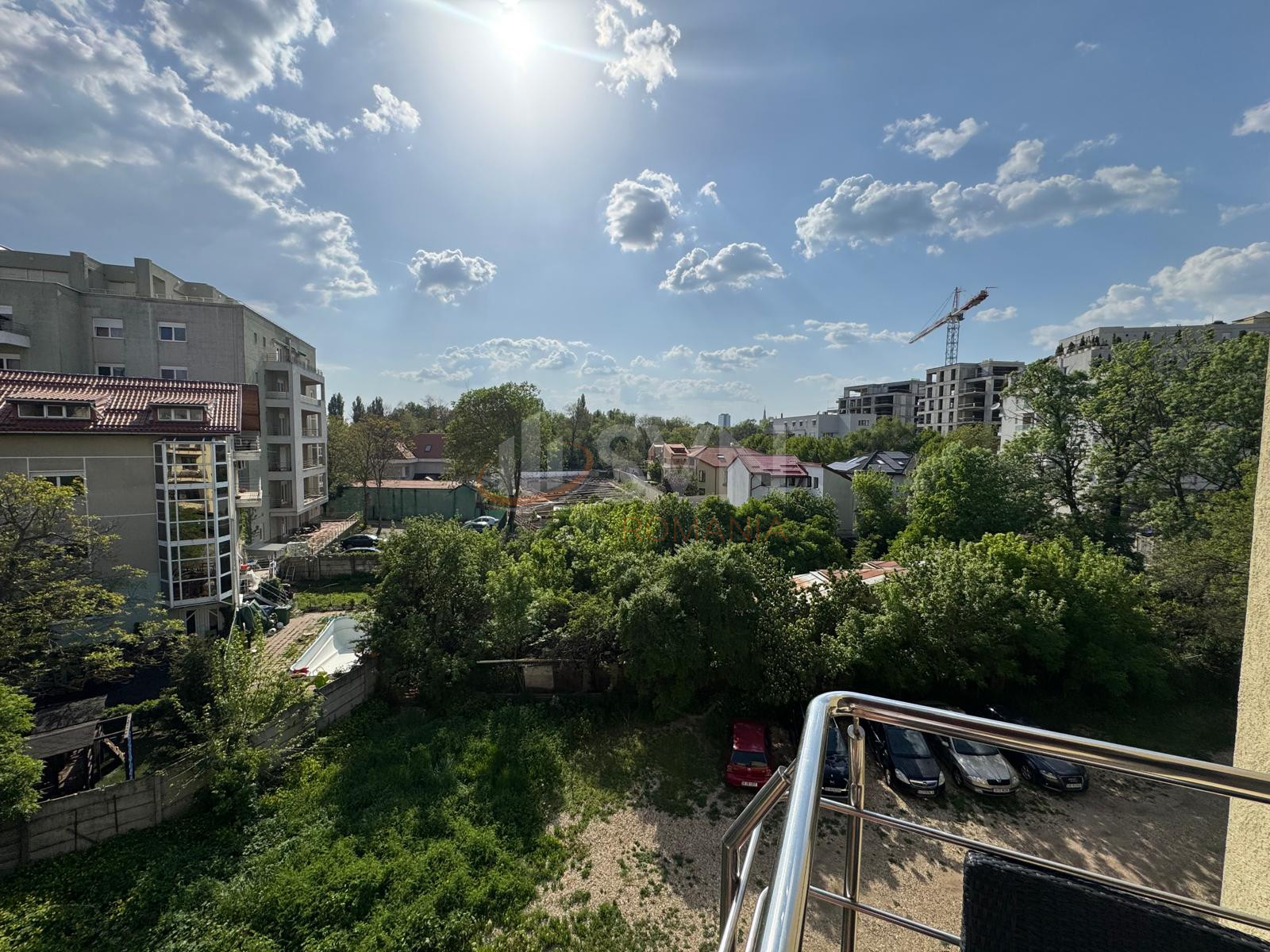 5 camere cu loc parcare subteran inclus Bucuresti/Herastrau