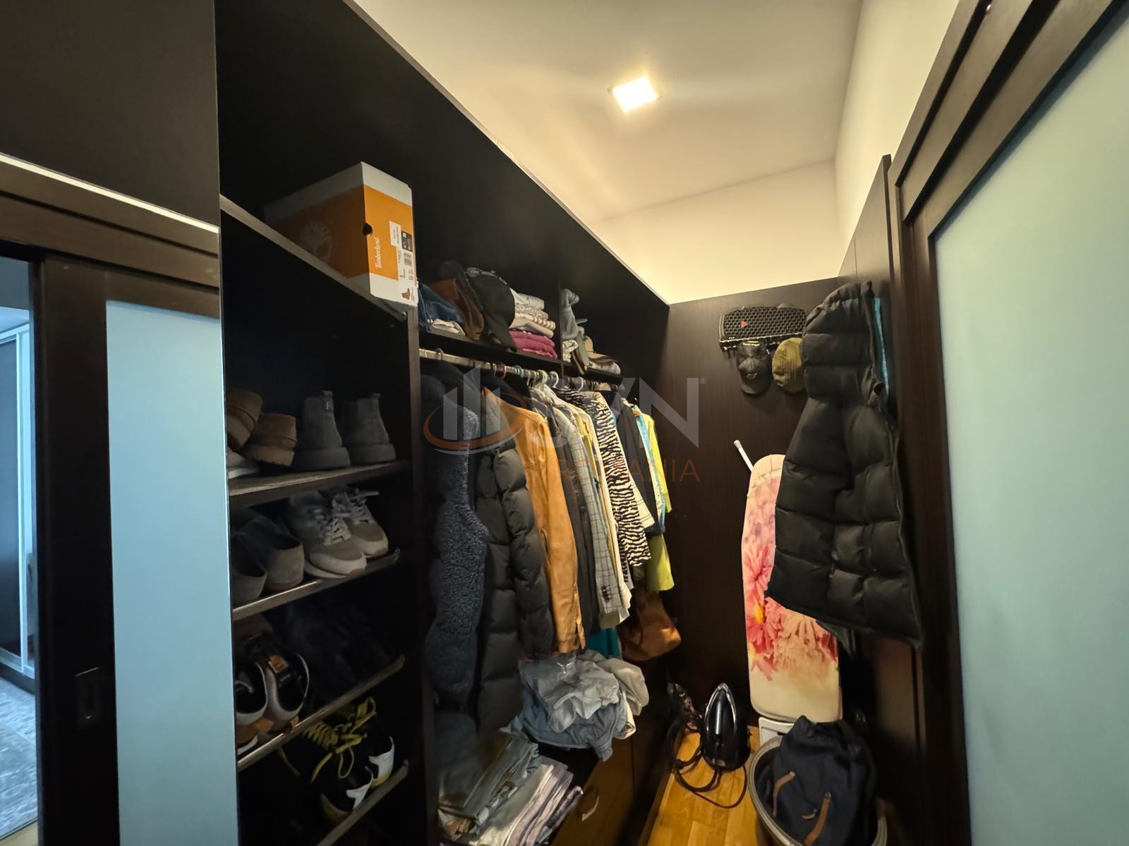 5 camere cu loc parcare subteran inclus Bucuresti/Herastrau