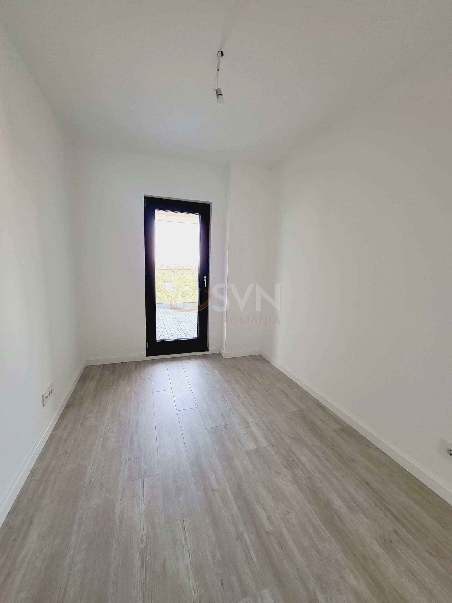 5 camere cu loc parcare subteran inclus Bucuresti/Domenii