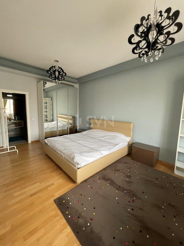 5 camere cu loc parcare subteran inclus Bucuresti/Stefan Cel Mare