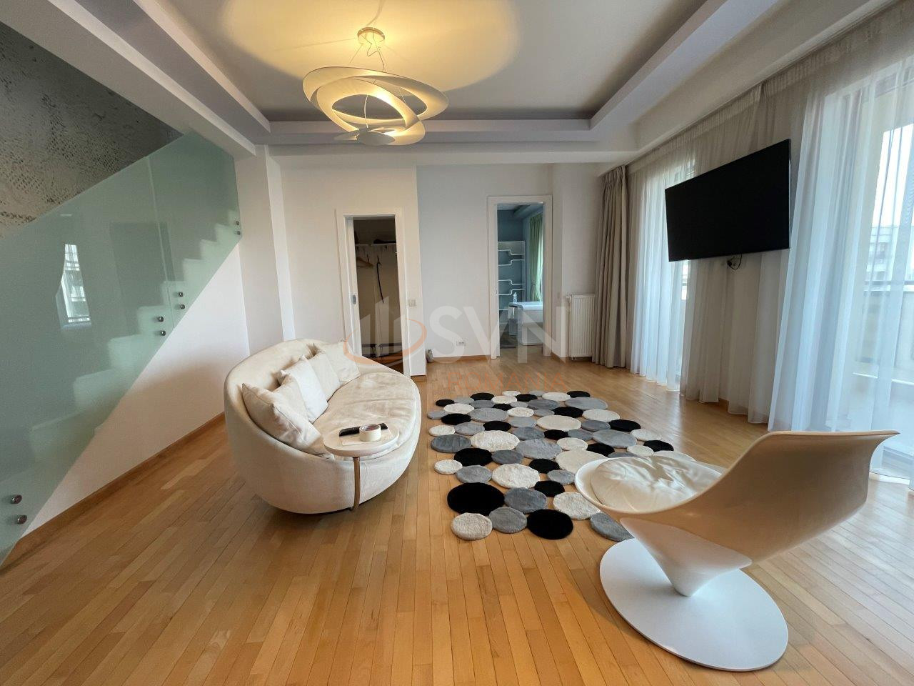 5 camere cu loc parcare subteran inclus Bucuresti/Stefan Cel Mare