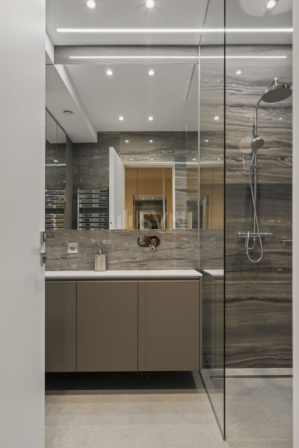 5 camere cu loc parcare subteran inclus Bucuresti/Kiseleff