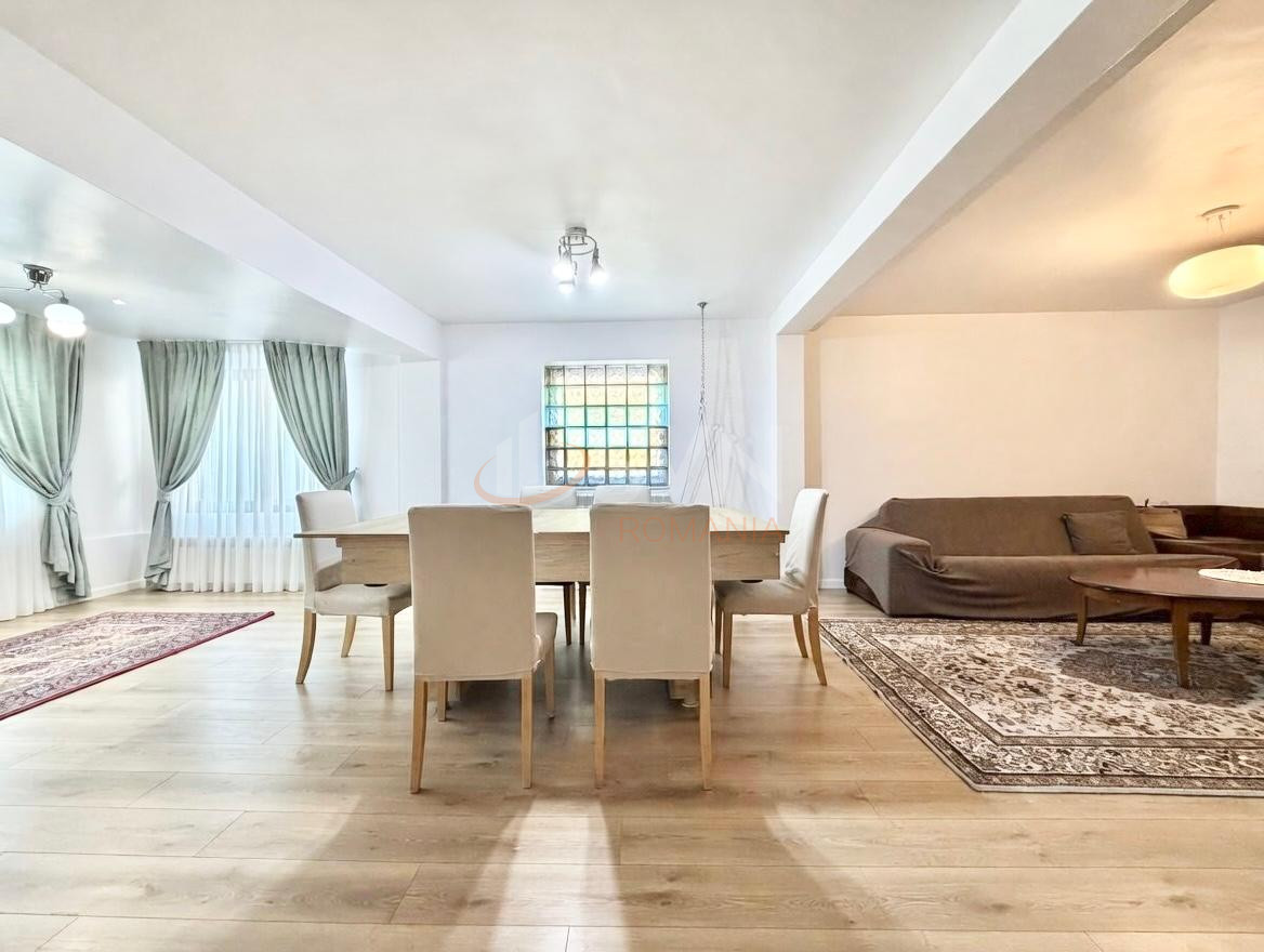 5 camere cu loc parcare subteran inclus Bucuresti/Herastrau