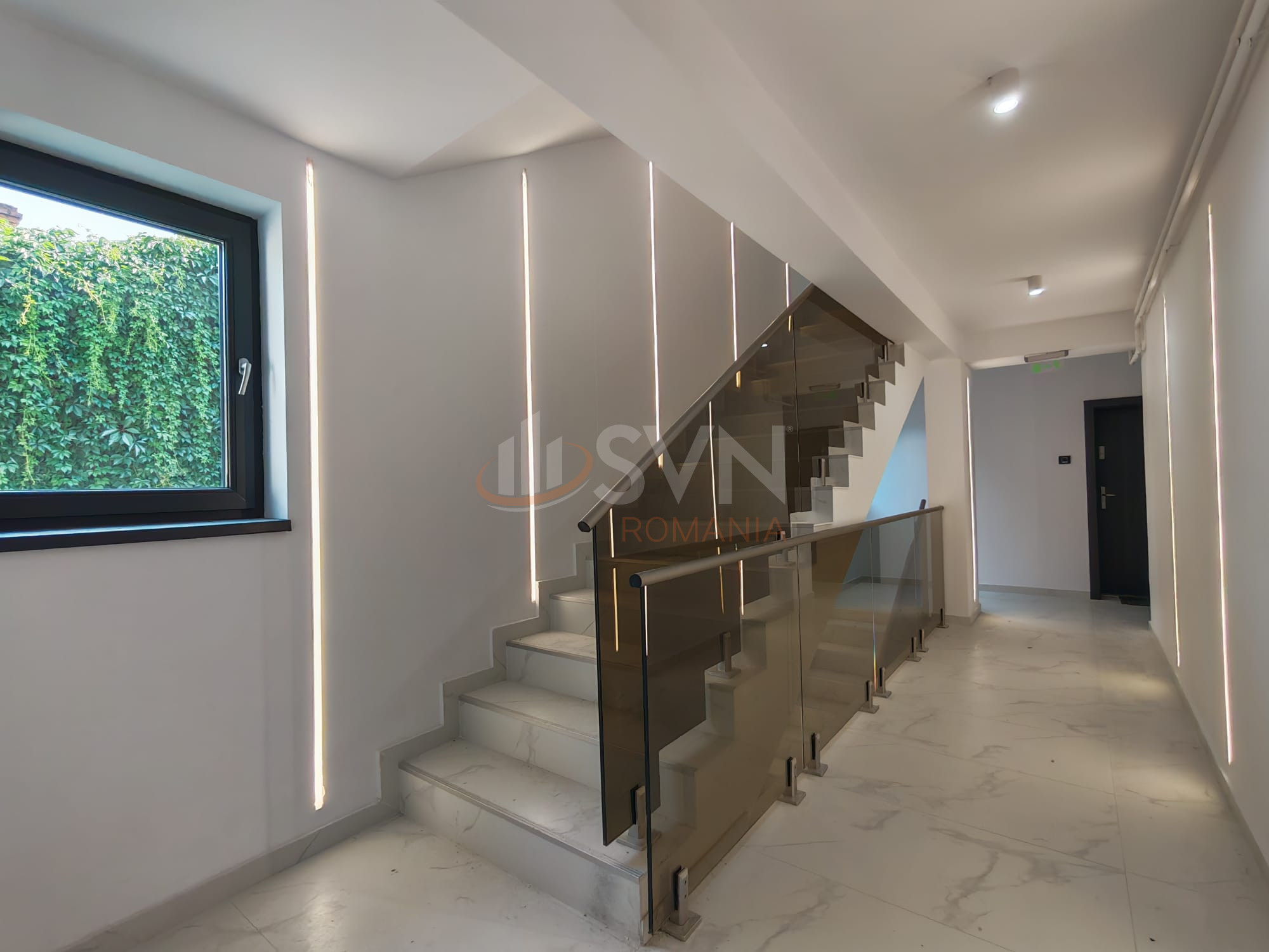 5 camere cu loc parcare subteran inclus Bucuresti/Parcul Carol