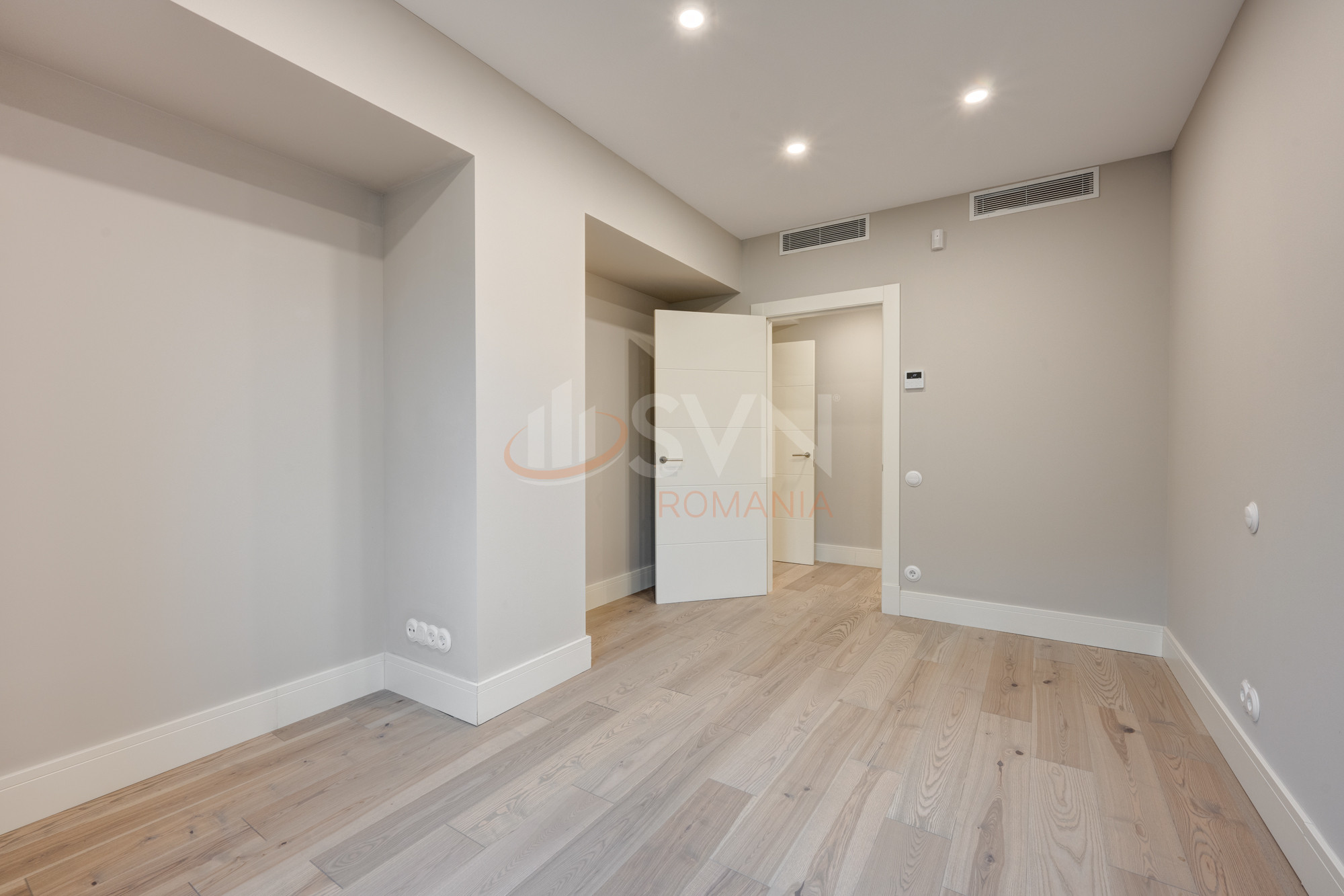 5 camere cu loc parcare subteran inclus Bucuresti/Pipera