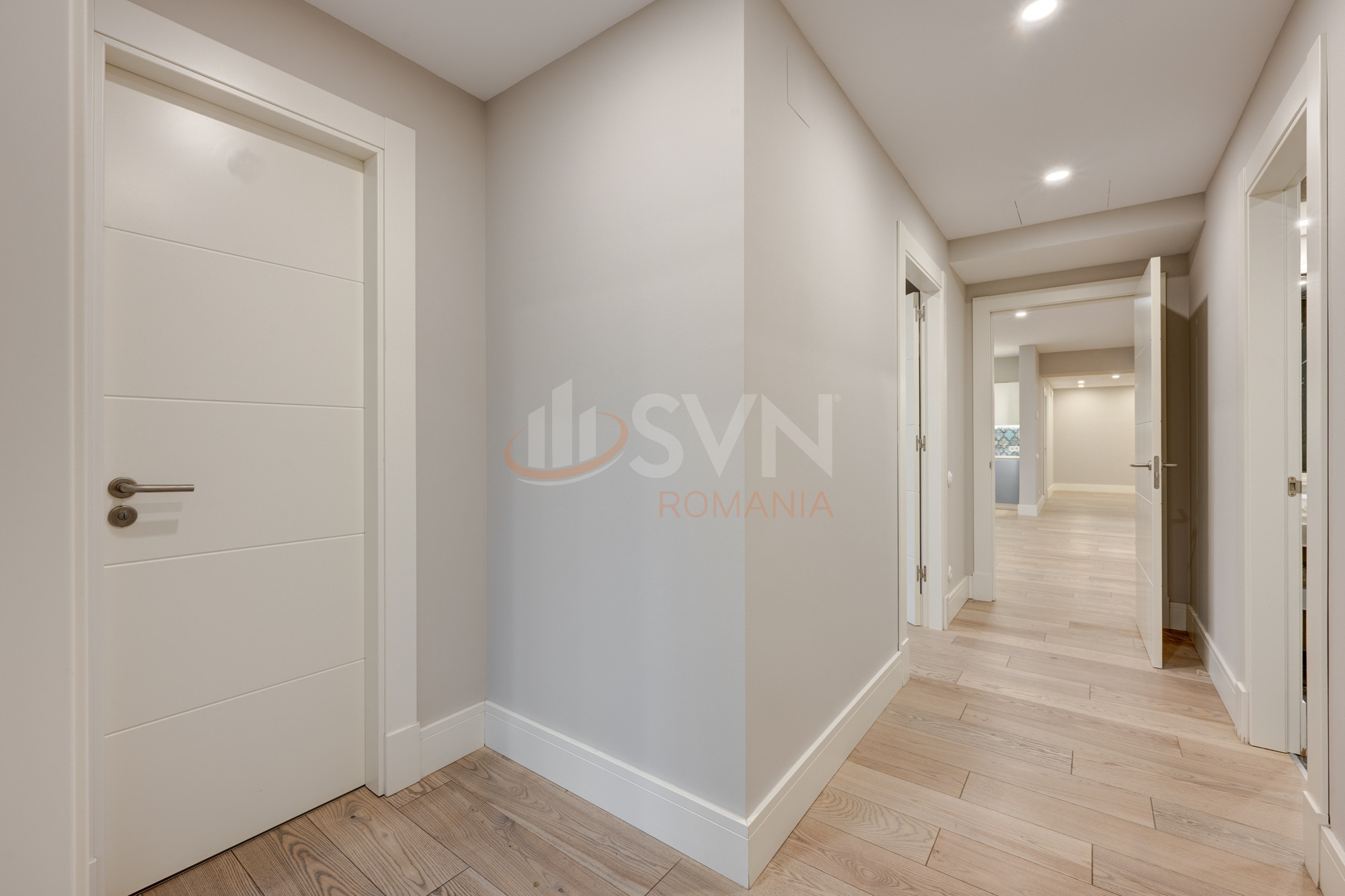 5 camere cu loc parcare subteran inclus Bucuresti/Pipera