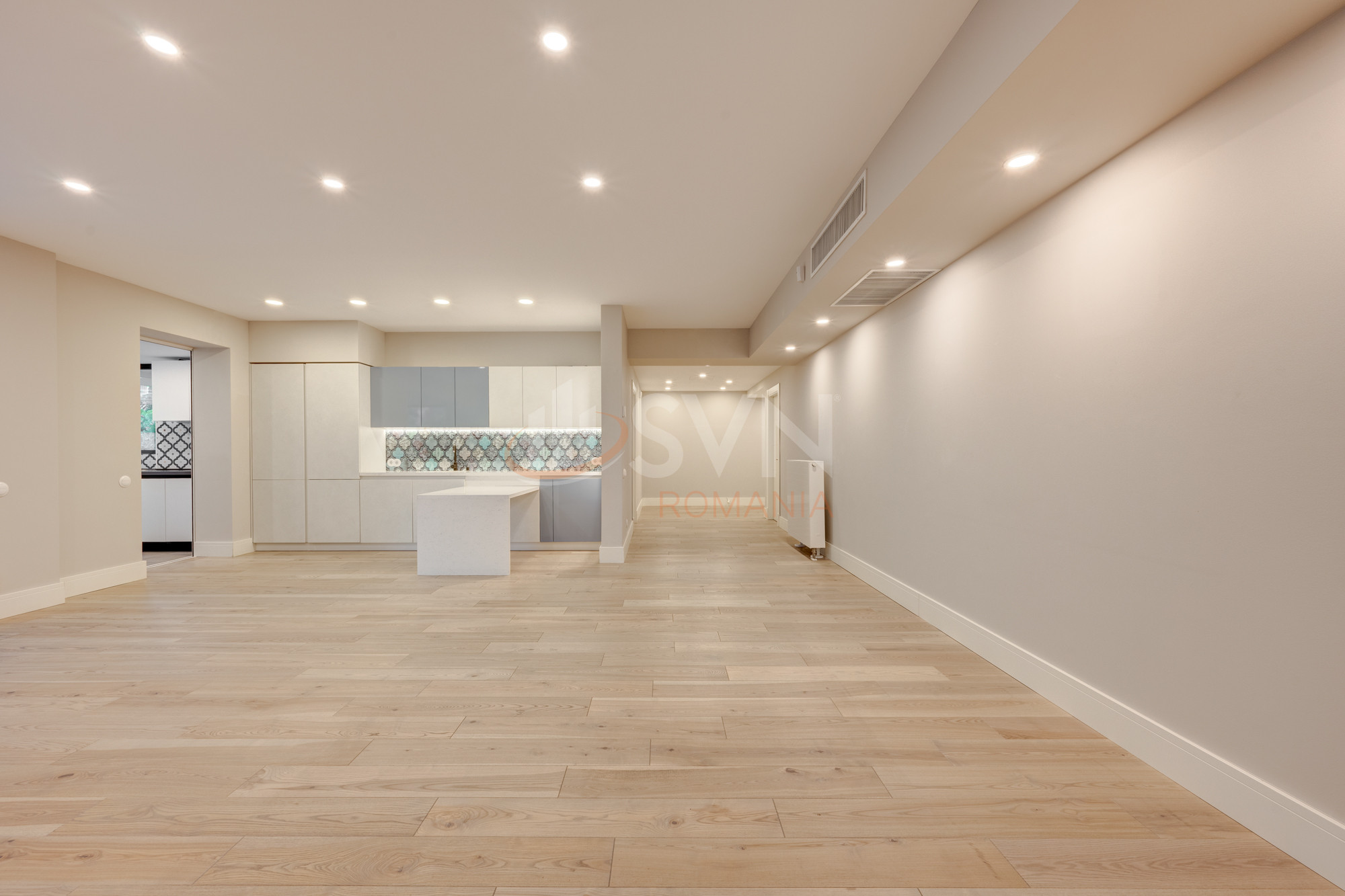 5 camere cu loc parcare subteran inclus Bucuresti/Pipera