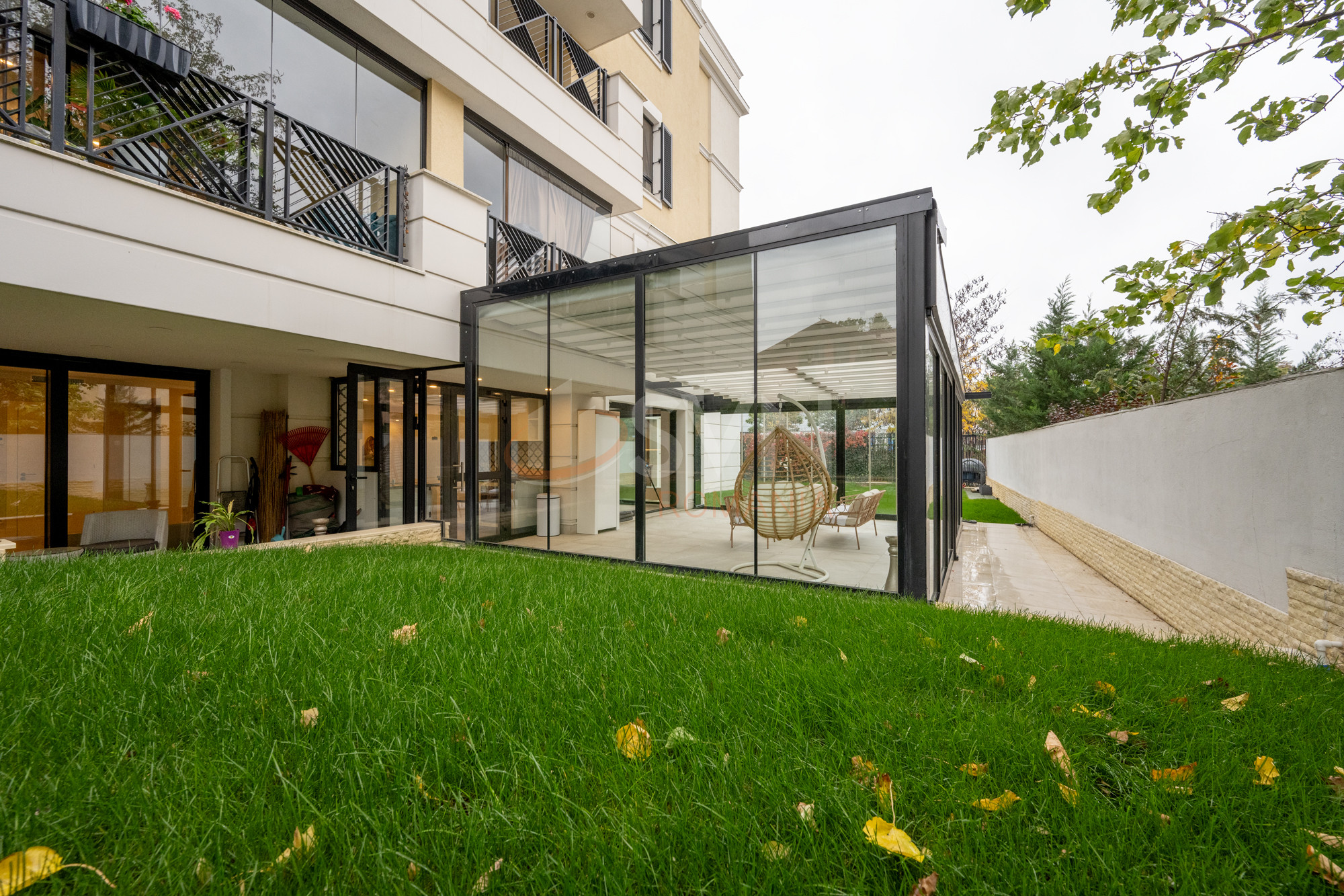 5 camere cu loc parcare subteran inclus Bucuresti/Pipera