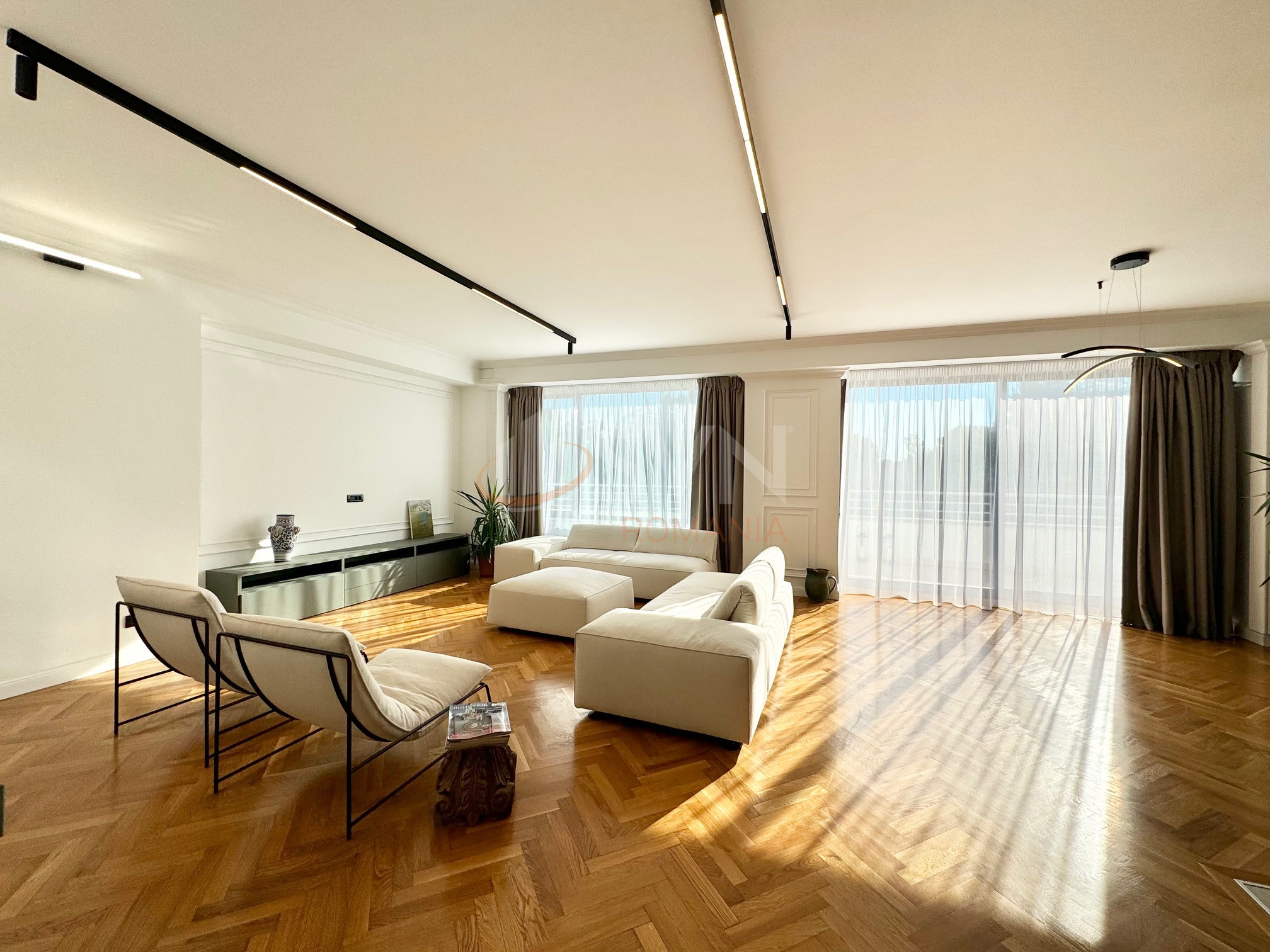 5 camere cu loc parcare subteran inclus Bucuresti/Soseaua Nordului