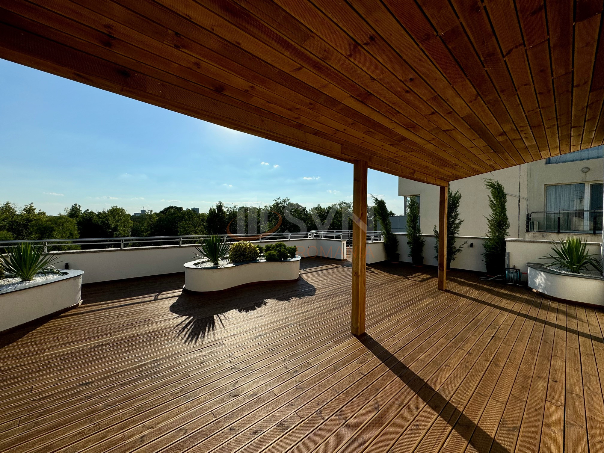 5 camere cu loc parcare subteran inclus Bucuresti/Soseaua Nordului