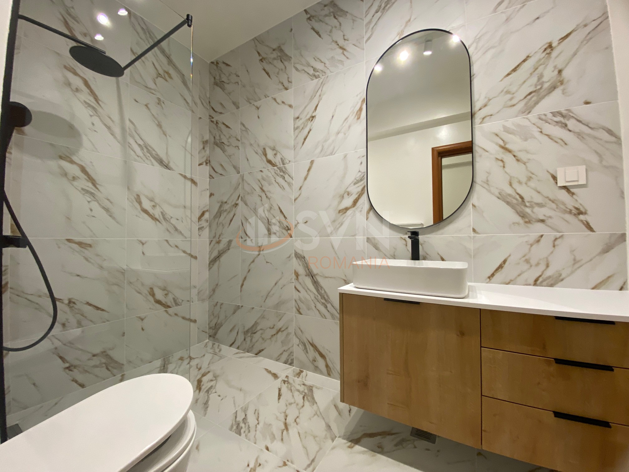 5 camere cu loc parcare subteran inclus Bucuresti/Herastrau