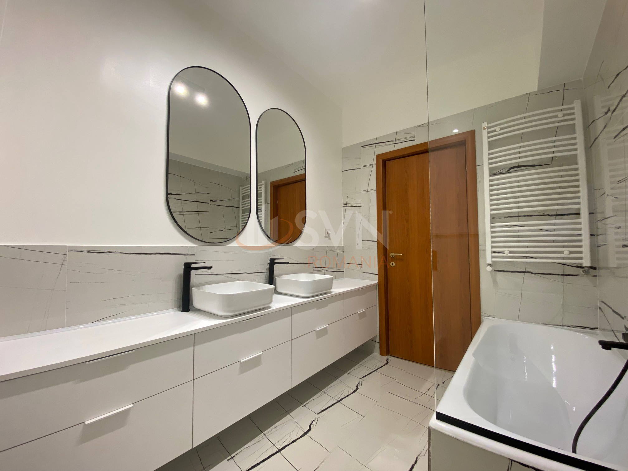 5 camere cu loc parcare subteran inclus Bucuresti/Herastrau