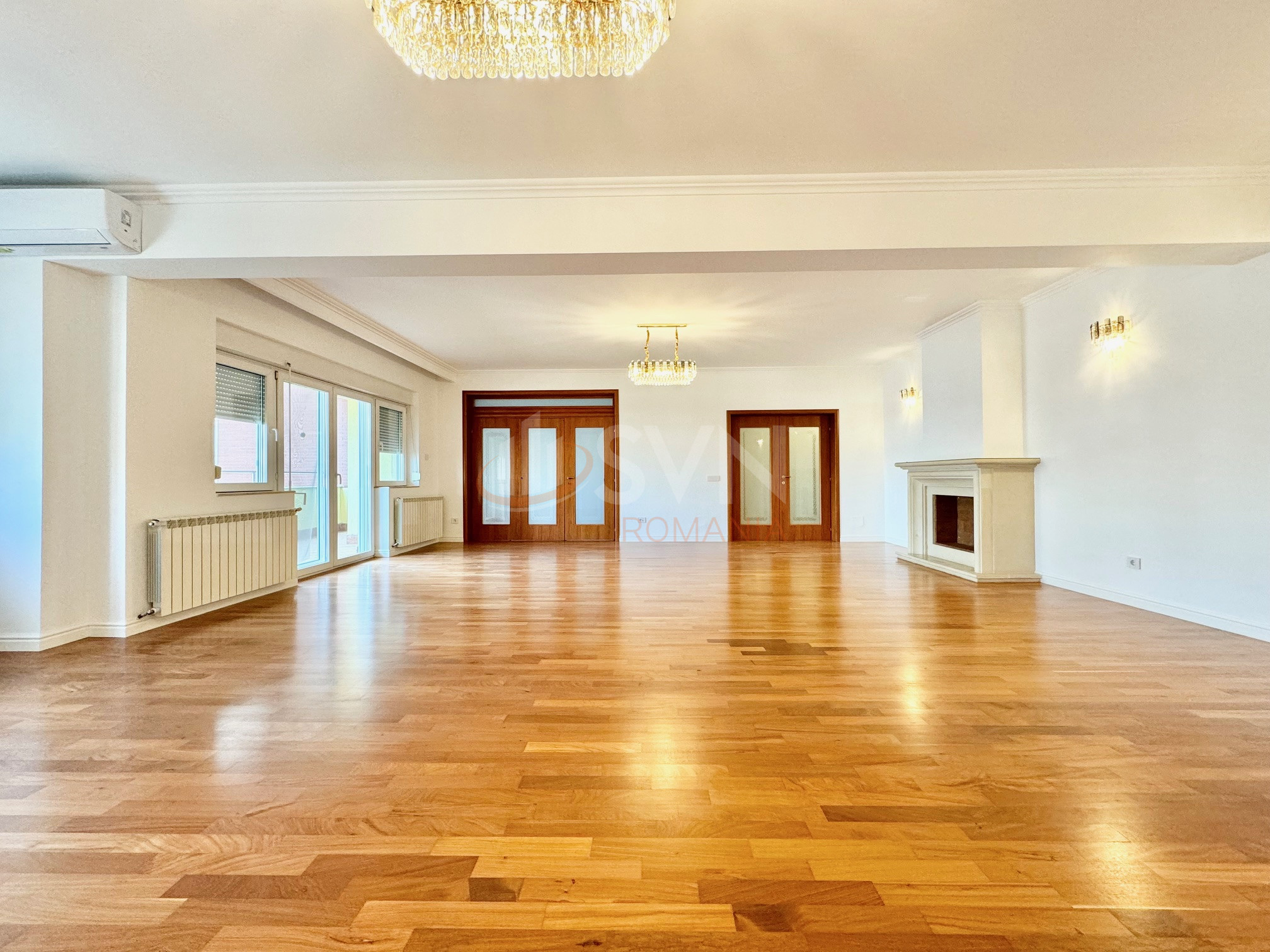 5 camere cu loc parcare subteran inclus Bucuresti/Herastrau