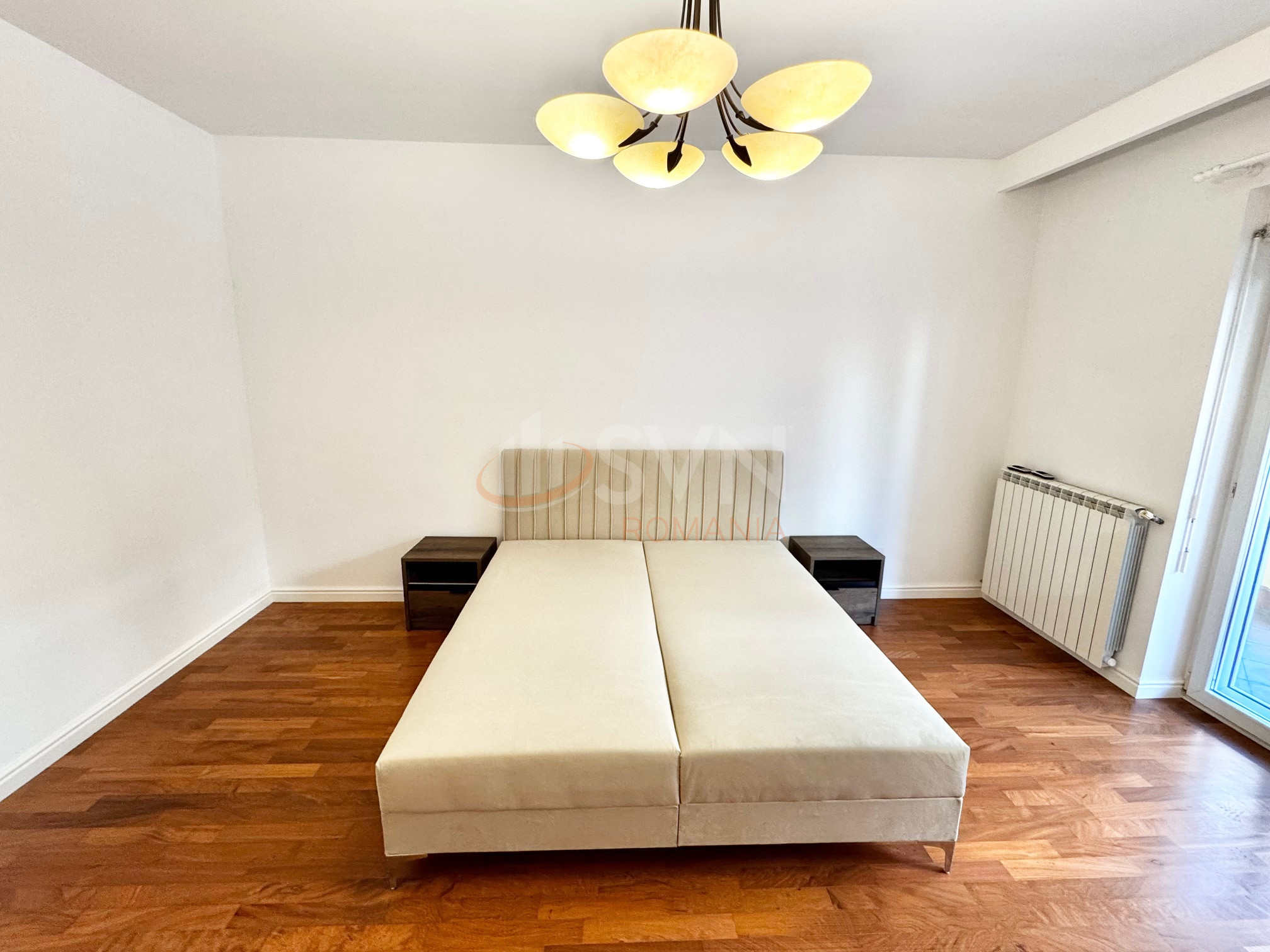 5 camere cu loc parcare subteran inclus Bucuresti/Herastrau