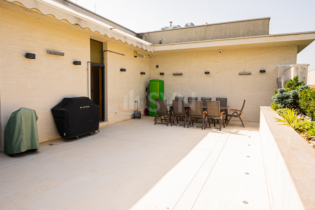 5 camere cu loc parcare subteran inclus Bucuresti/Baneasa