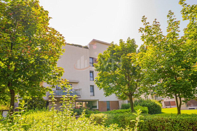 5 camere cu loc parcare subteran inclus Bucuresti/Baneasa