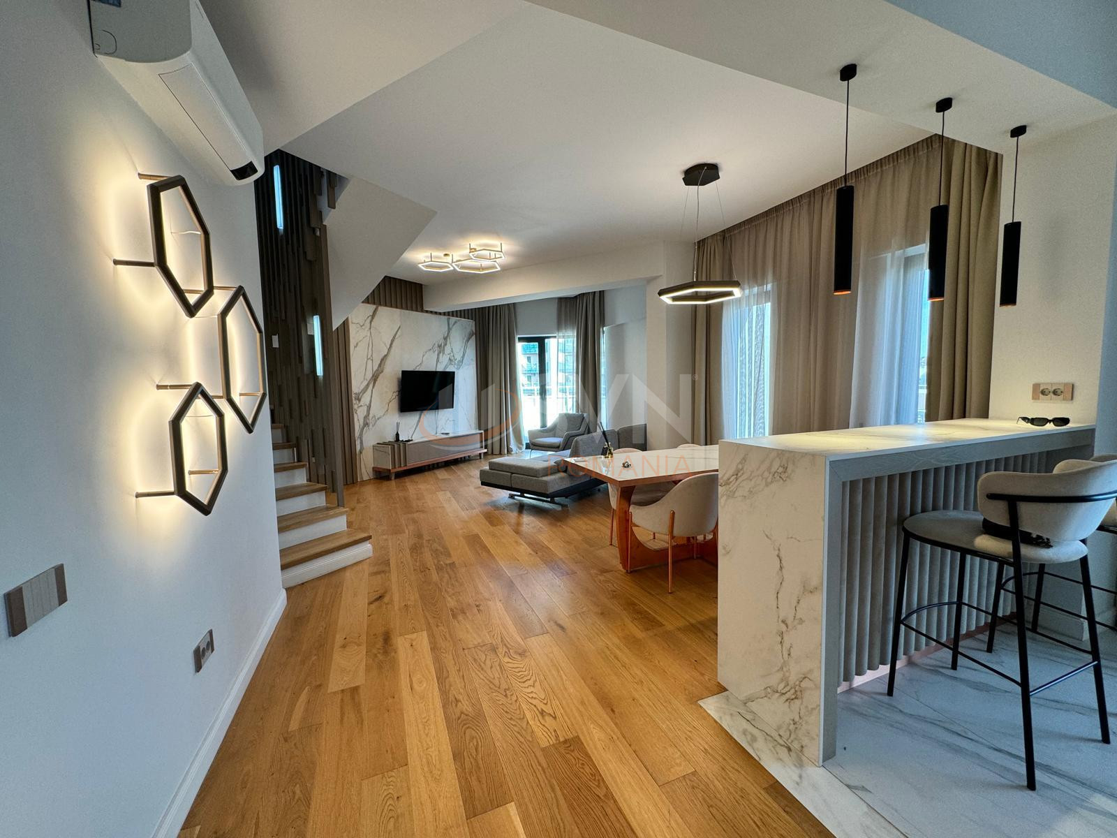 5 camere cu loc parcare subteran inclus Bucuresti/Herastrau