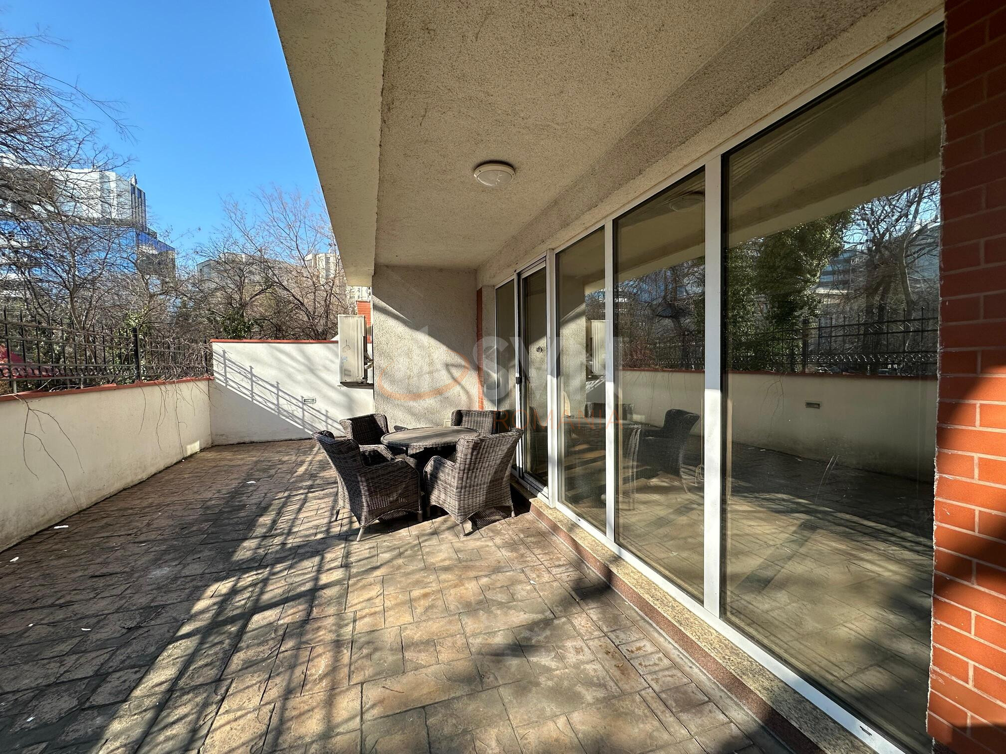 5 camere cu loc parcare subteran inclus Bucuresti/Piata Victoriei