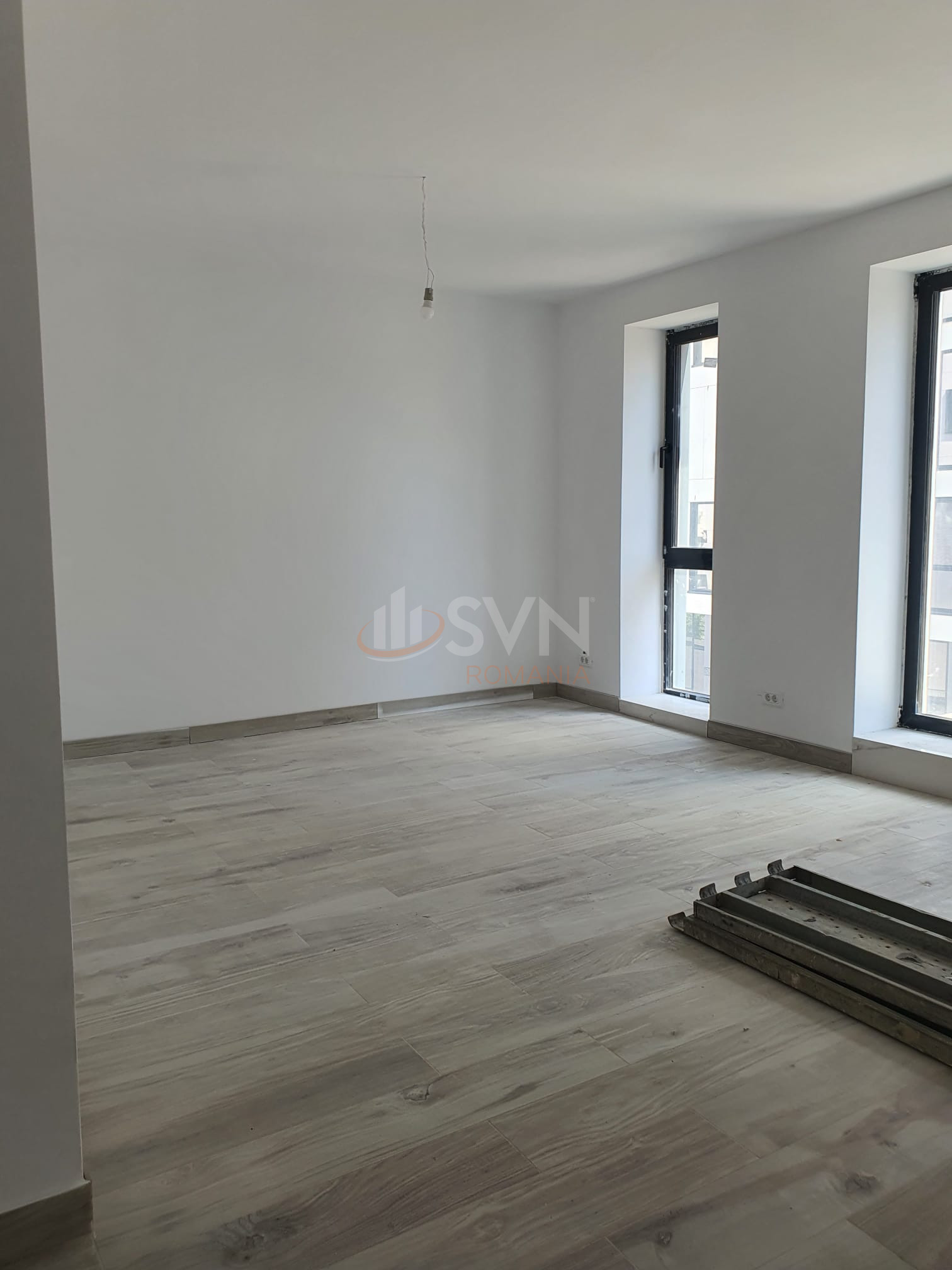 5 camere cu loc parcare subteran inclus Bucuresti/Herastrau