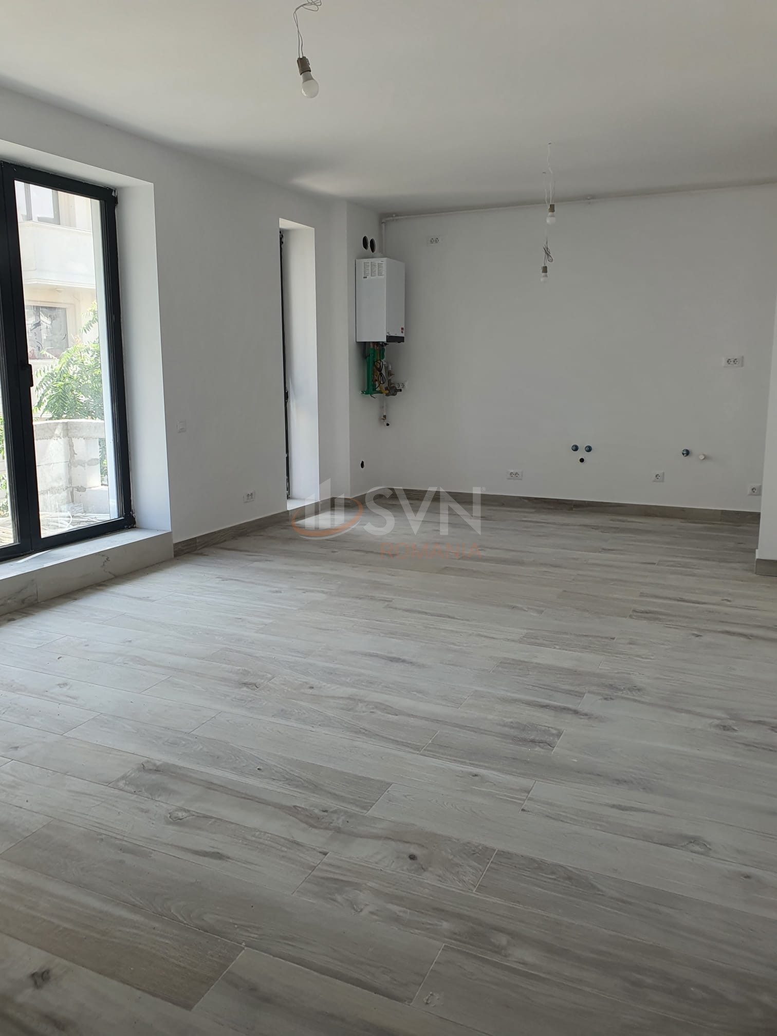 5 camere cu loc parcare subteran inclus Bucuresti/Herastrau