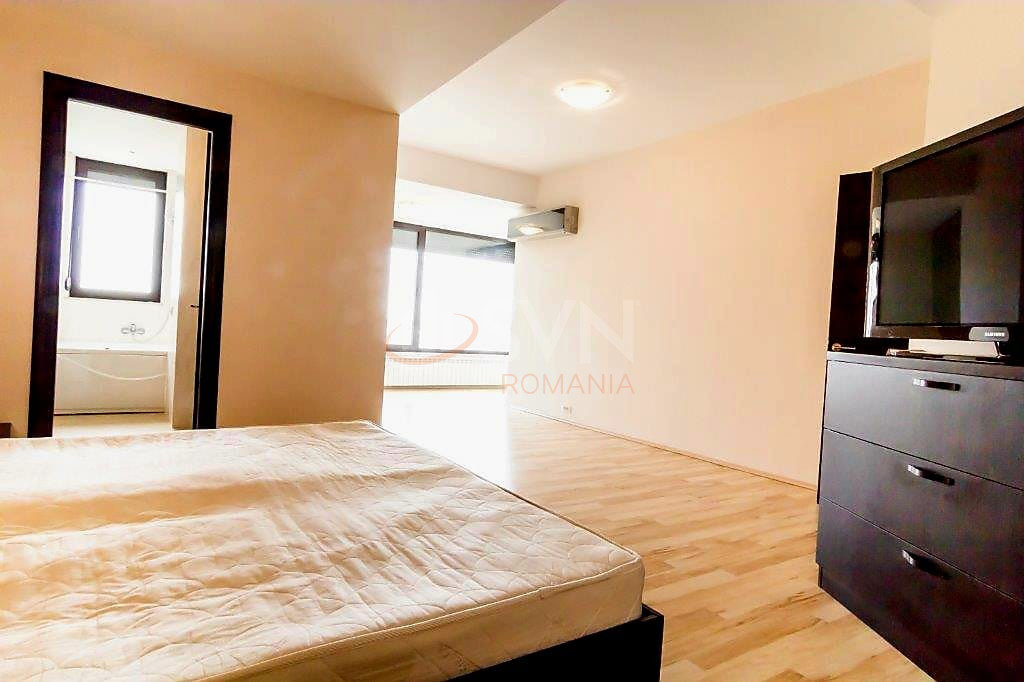 5 camere cu loc parcare subteran inclus Bucuresti/Herastrau