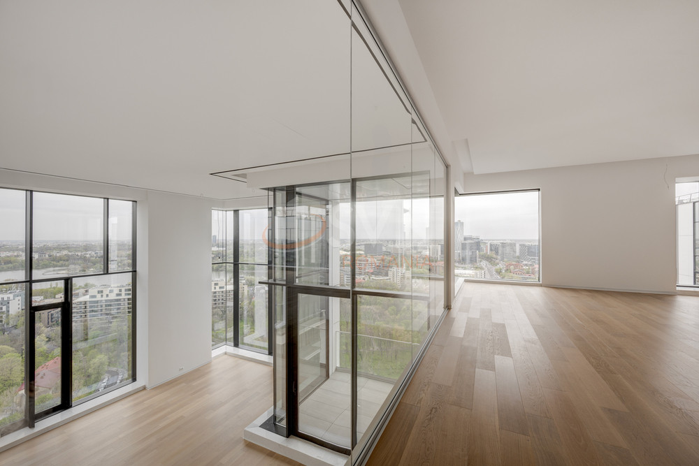 5 camere cu loc parcare subteran inclus Bucuresti/Floreasca