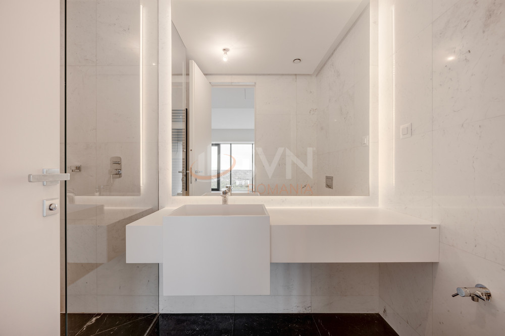 5 camere cu loc parcare subteran inclus Bucuresti/Floreasca