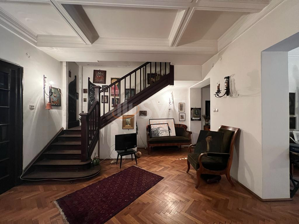 6 camere cu loc parcare exterior inclus Bucuresti/Capitale