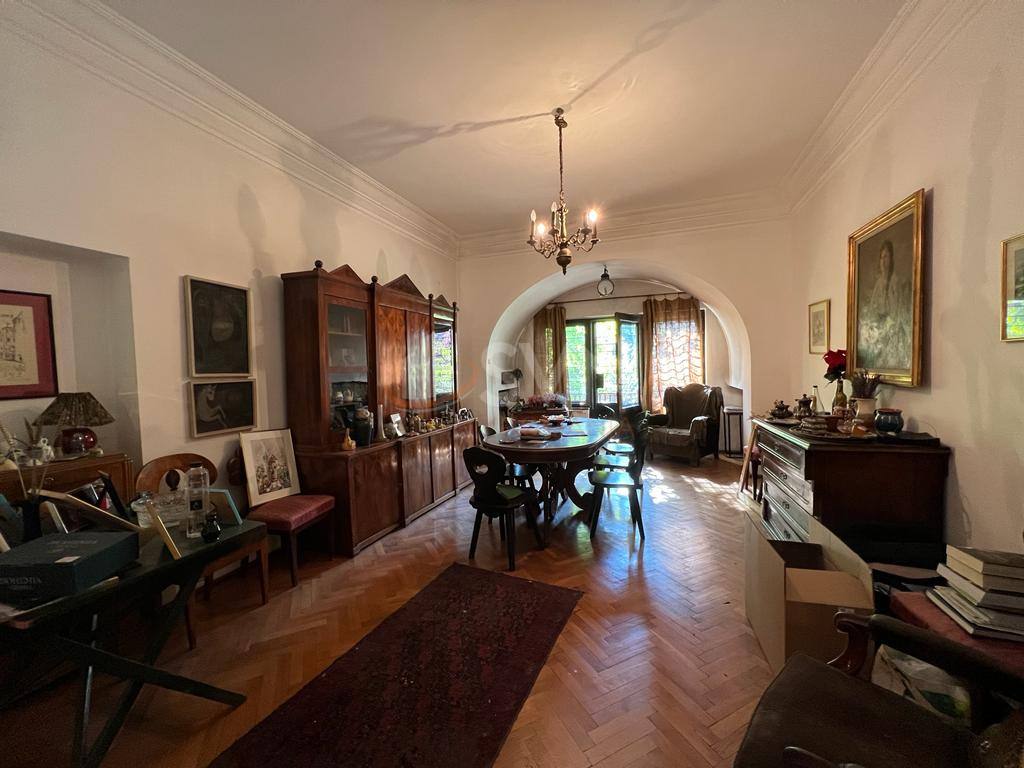 6 camere cu loc parcare exterior inclus Bucuresti/Capitale