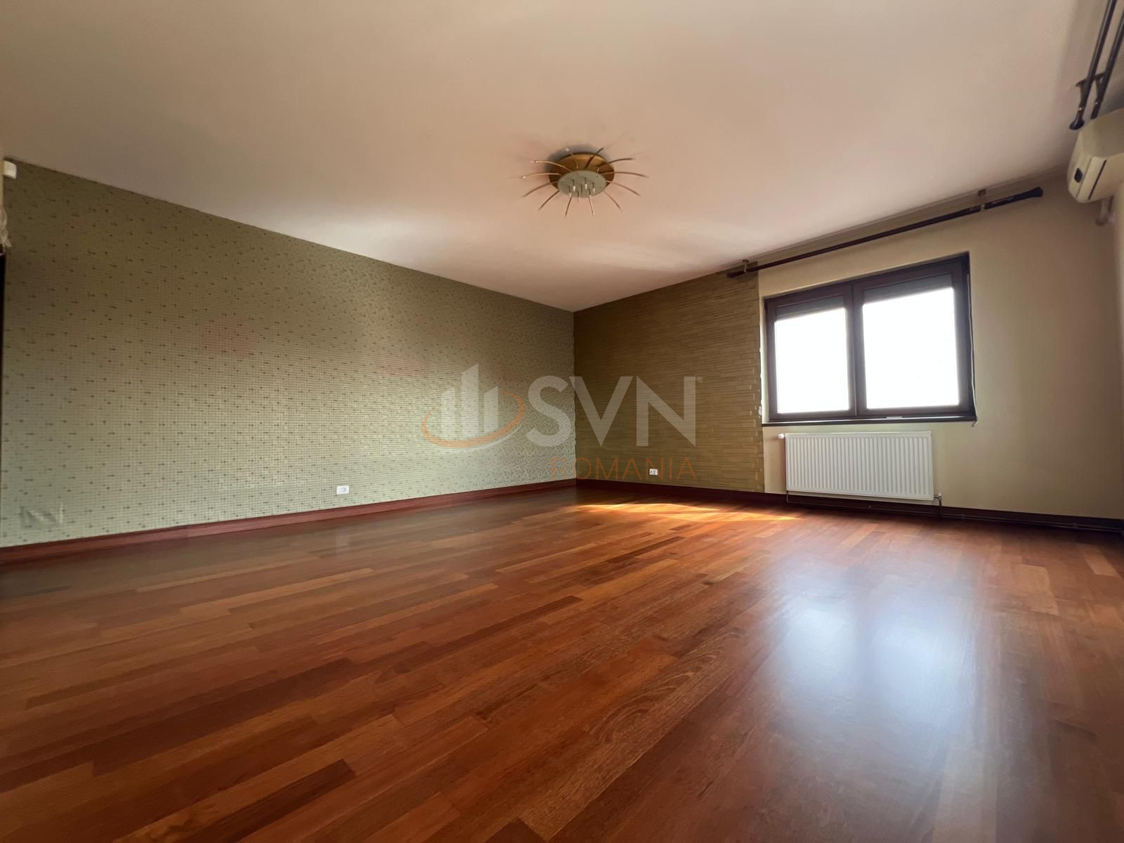 6 camere cu loc parcare exterior inclus Bucuresti/Sisesti