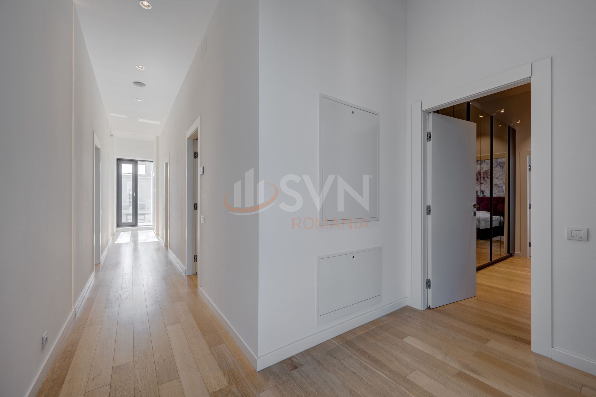 6 camere cu loc parcare subteran inclus Bucuresti/Herastrau