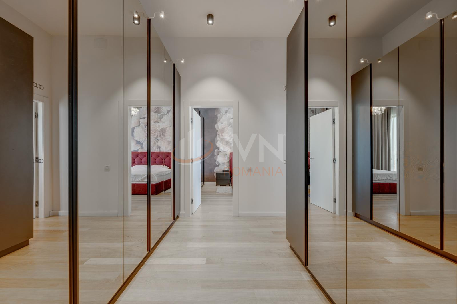 6 camere cu loc parcare subteran inclus Bucuresti/Herastrau