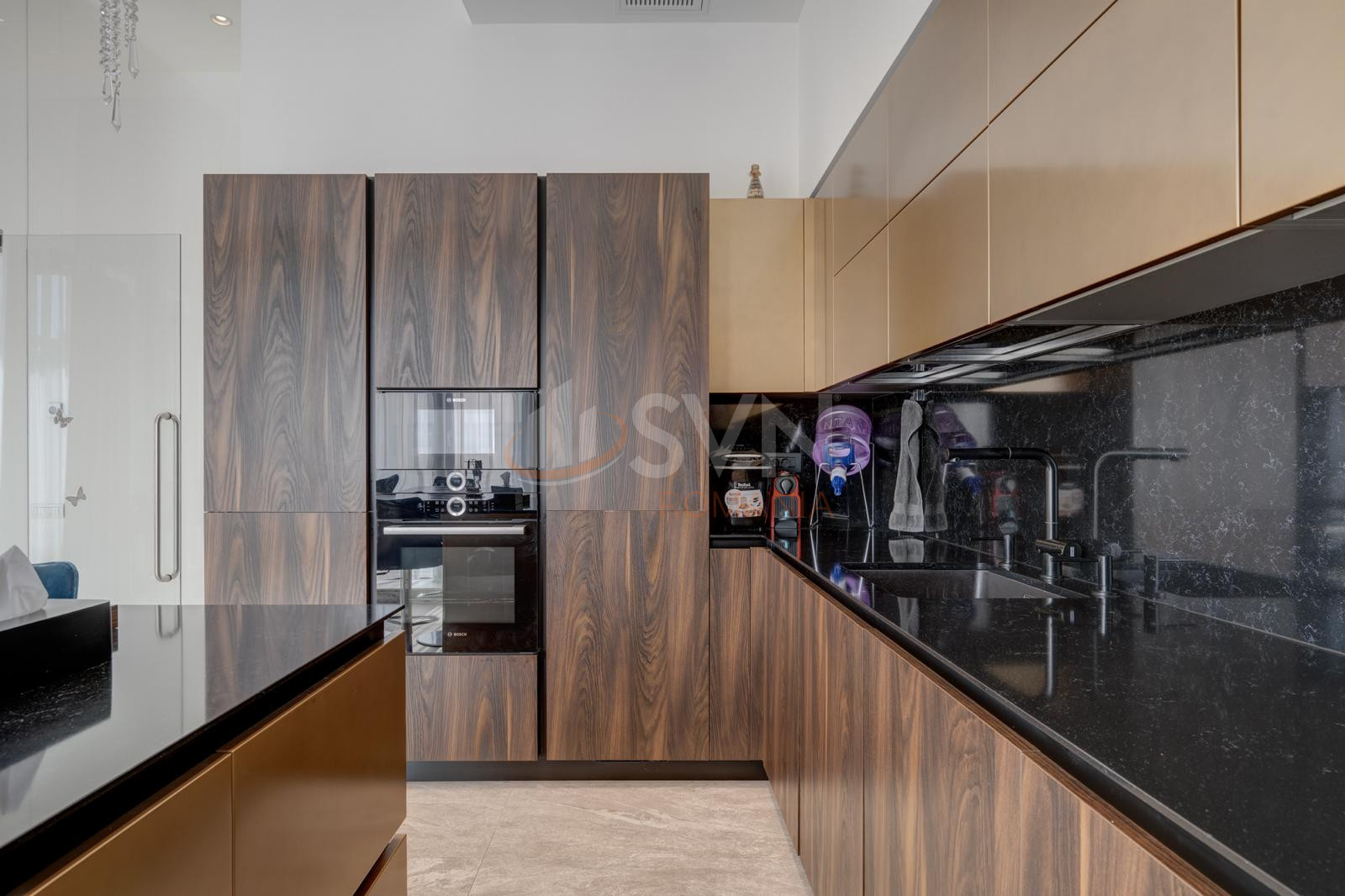 6 camere cu loc parcare subteran inclus Bucuresti/Herastrau