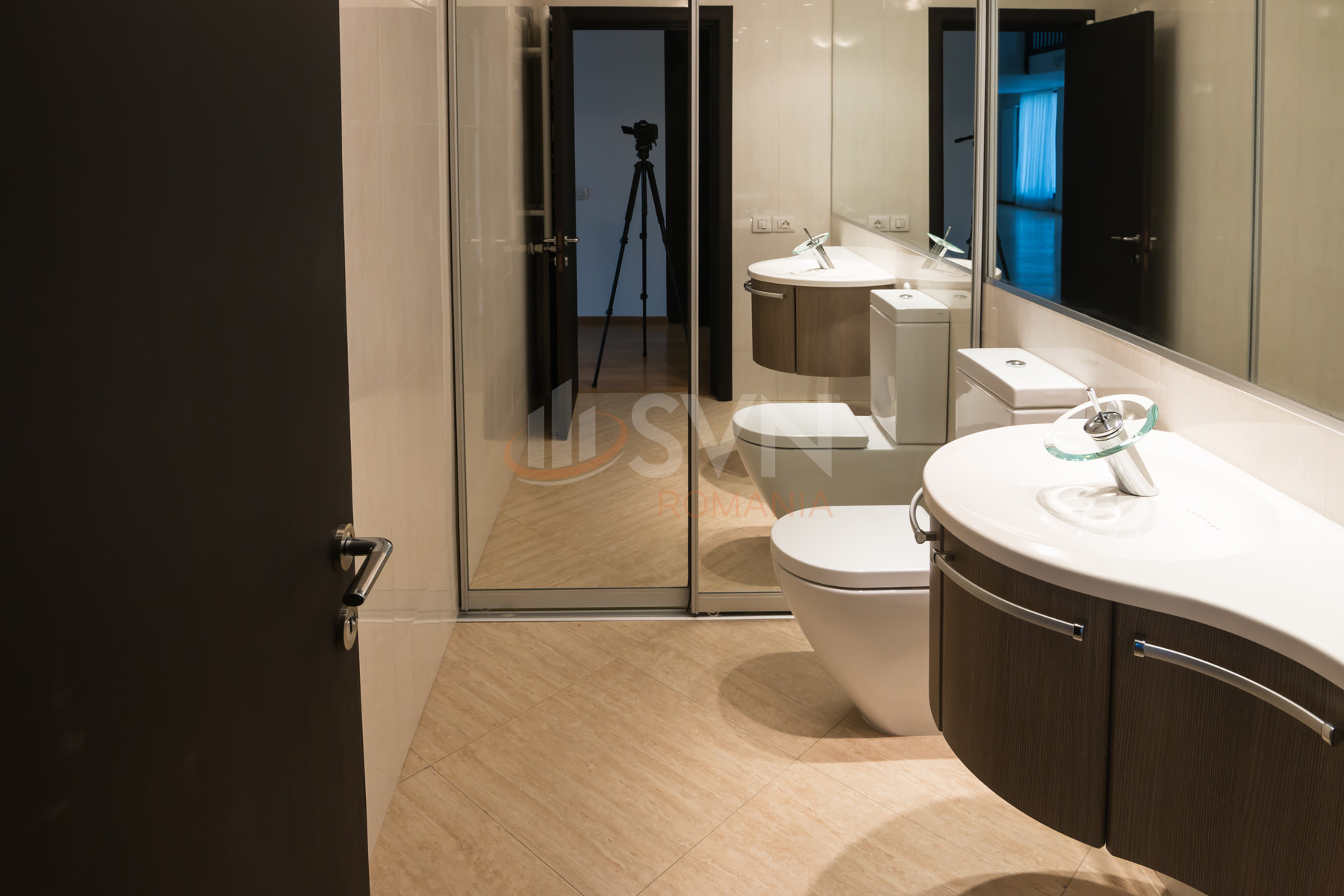 6 camere cu loc parcare subteran inclus Bucuresti/Primaverii