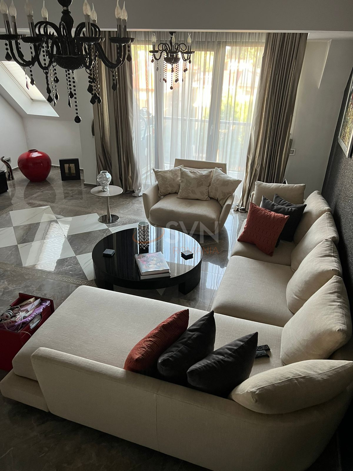 6 camere cu loc parcare subteran inclus Bucuresti/Domenii