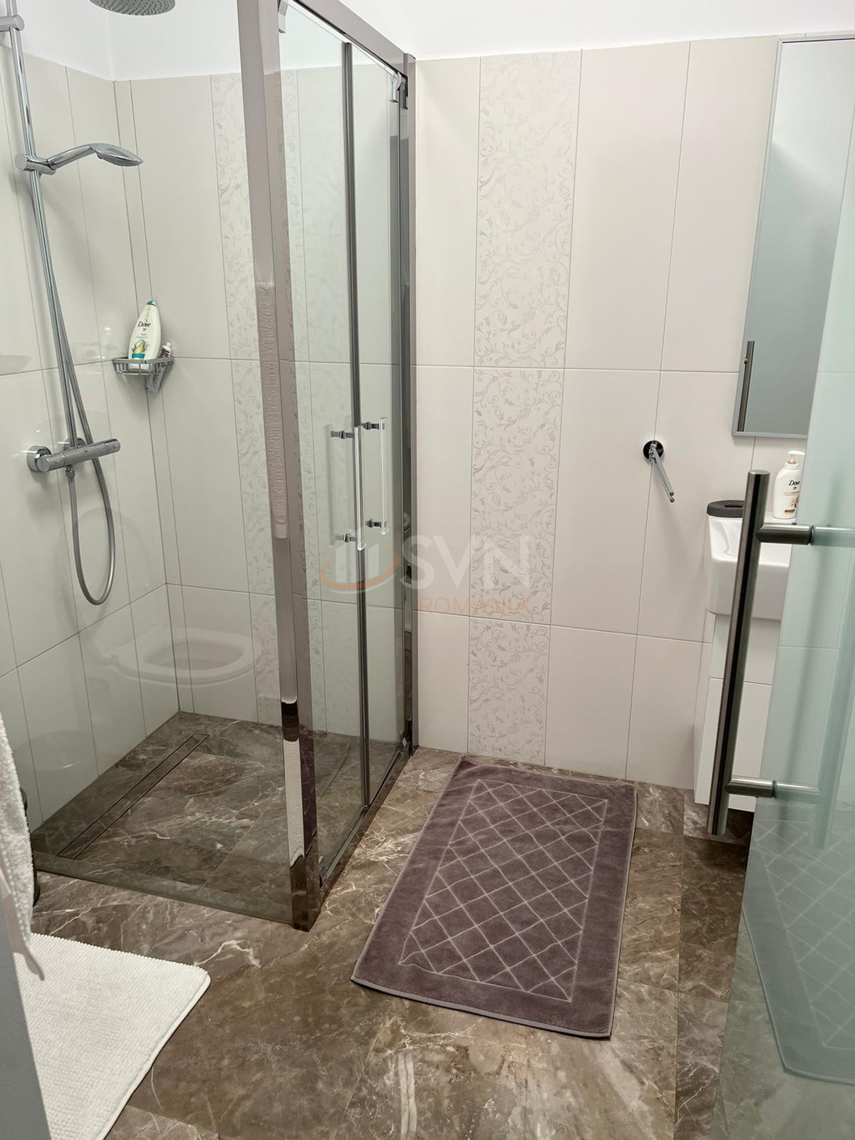 6 camere cu loc parcare subteran inclus Bucuresti/Domenii