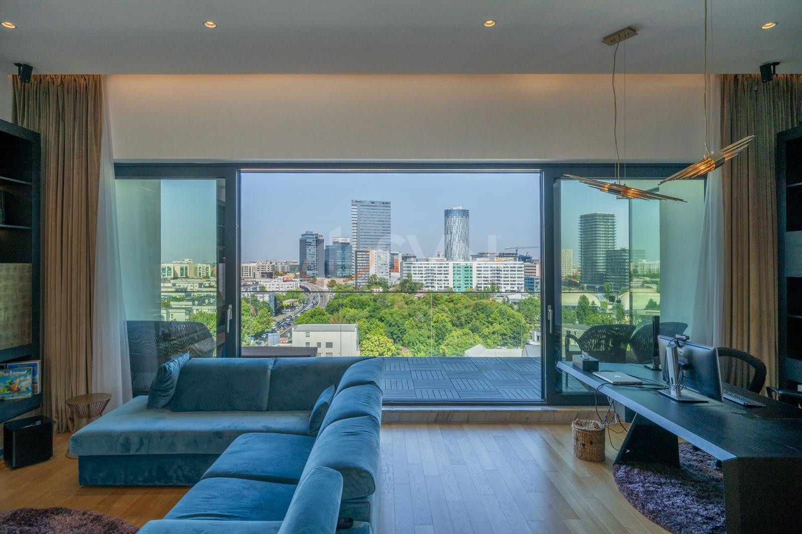 6 camere cu loc parcare subteran inclus Bucuresti/Herastrau