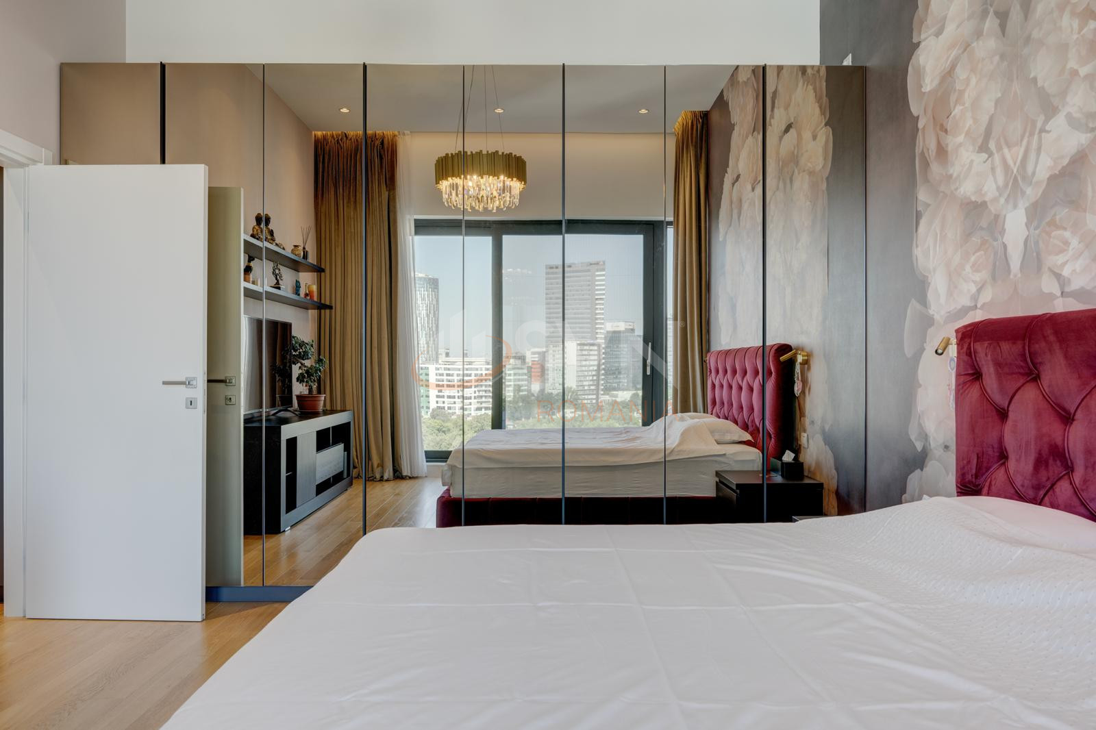 6 camere cu loc parcare subteran inclus Bucuresti/Herastrau