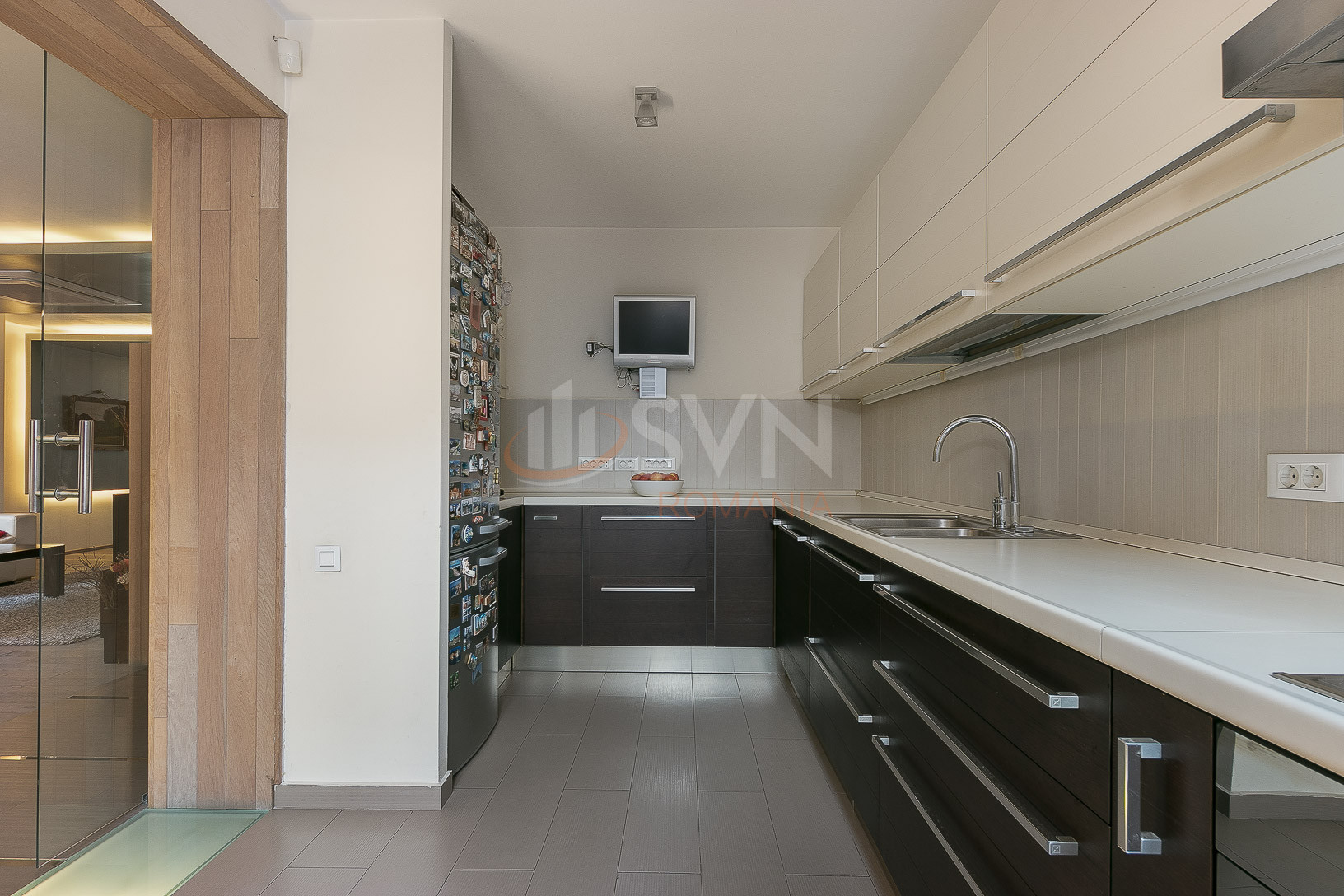 6 camere cu loc parcare subteran inclus Bucuresti/Floreasca