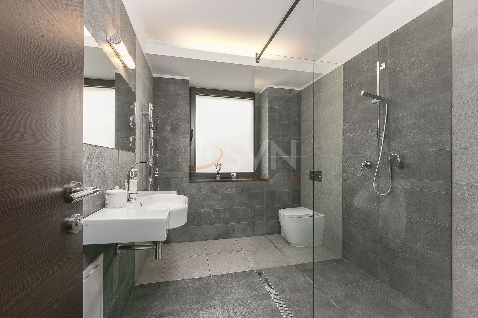 6 camere cu loc parcare subteran inclus Bucuresti/Floreasca