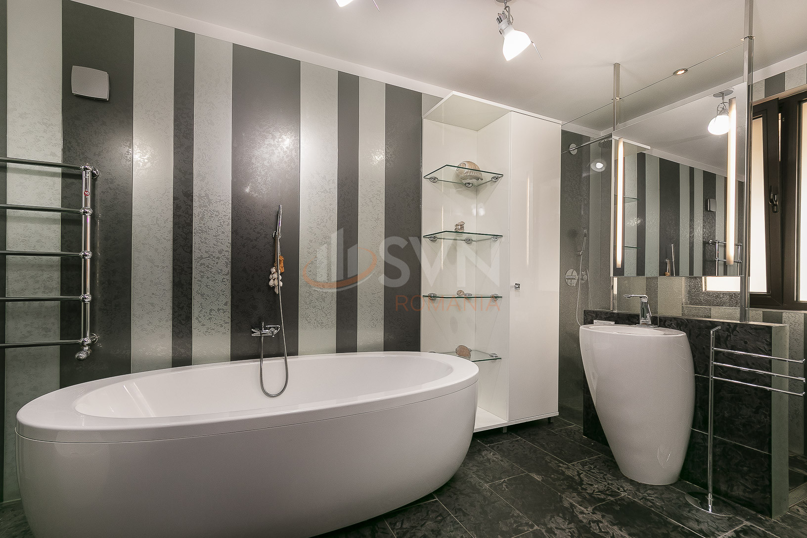 6 camere cu loc parcare subteran inclus Bucuresti/Floreasca