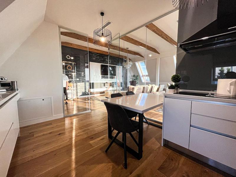 6 camere cu loc parcare subteran inclus Bucuresti/Baneasa