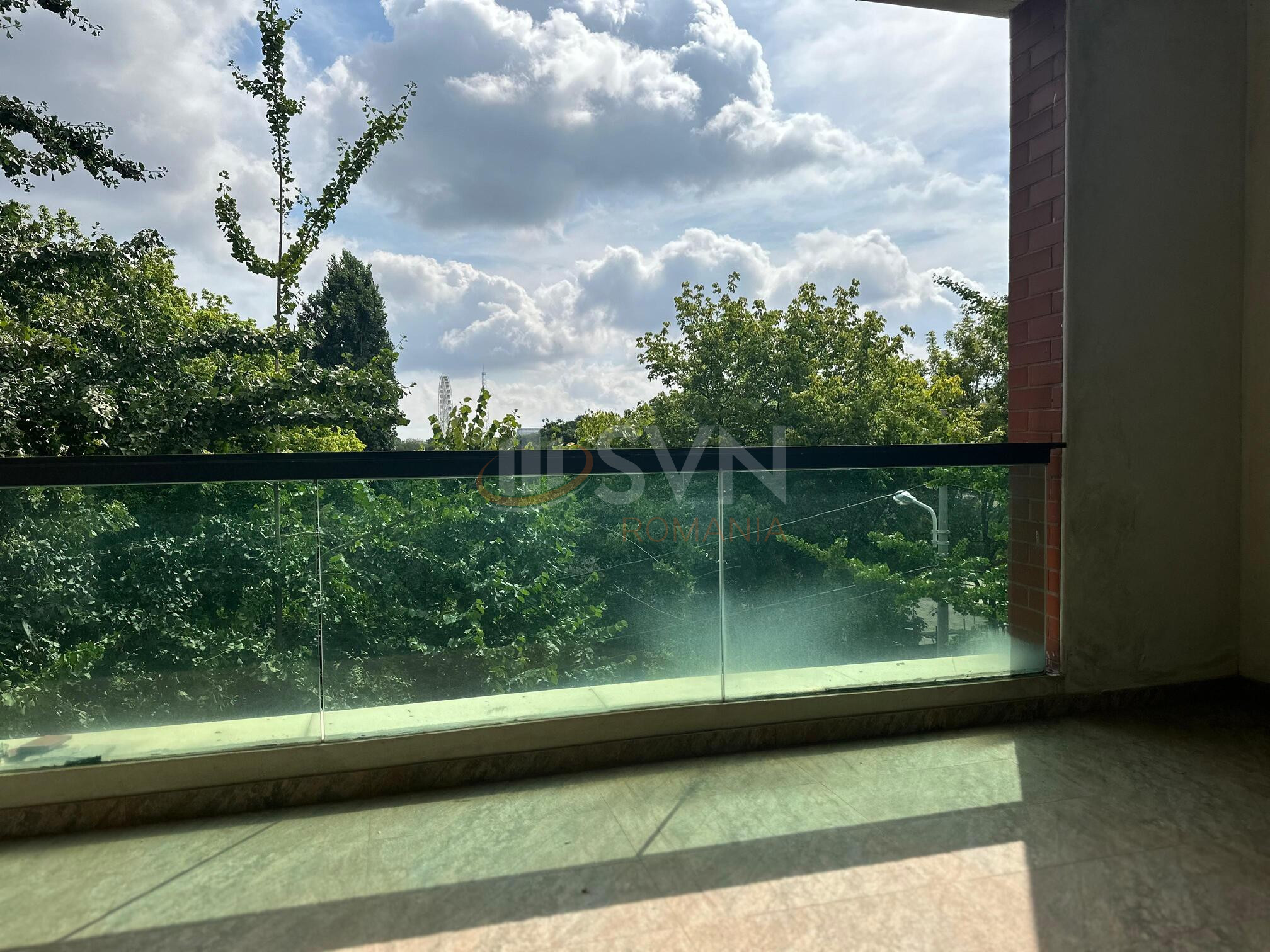 6 camere cu loc parcare subteran inclus Bucuresti/Lacul Tei