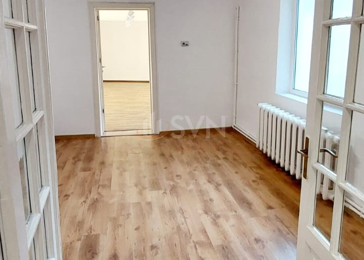 7 camere cu loc parcare exterior inclus Bucuresti/Stefan Cel Mare