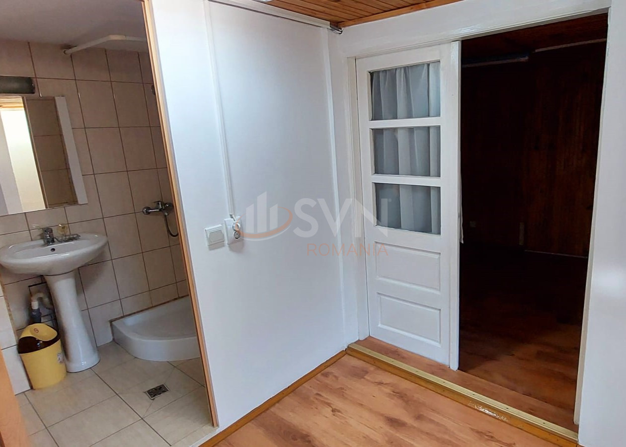 7 camere cu loc parcare exterior inclus Bucuresti/Stefan Cel Mare