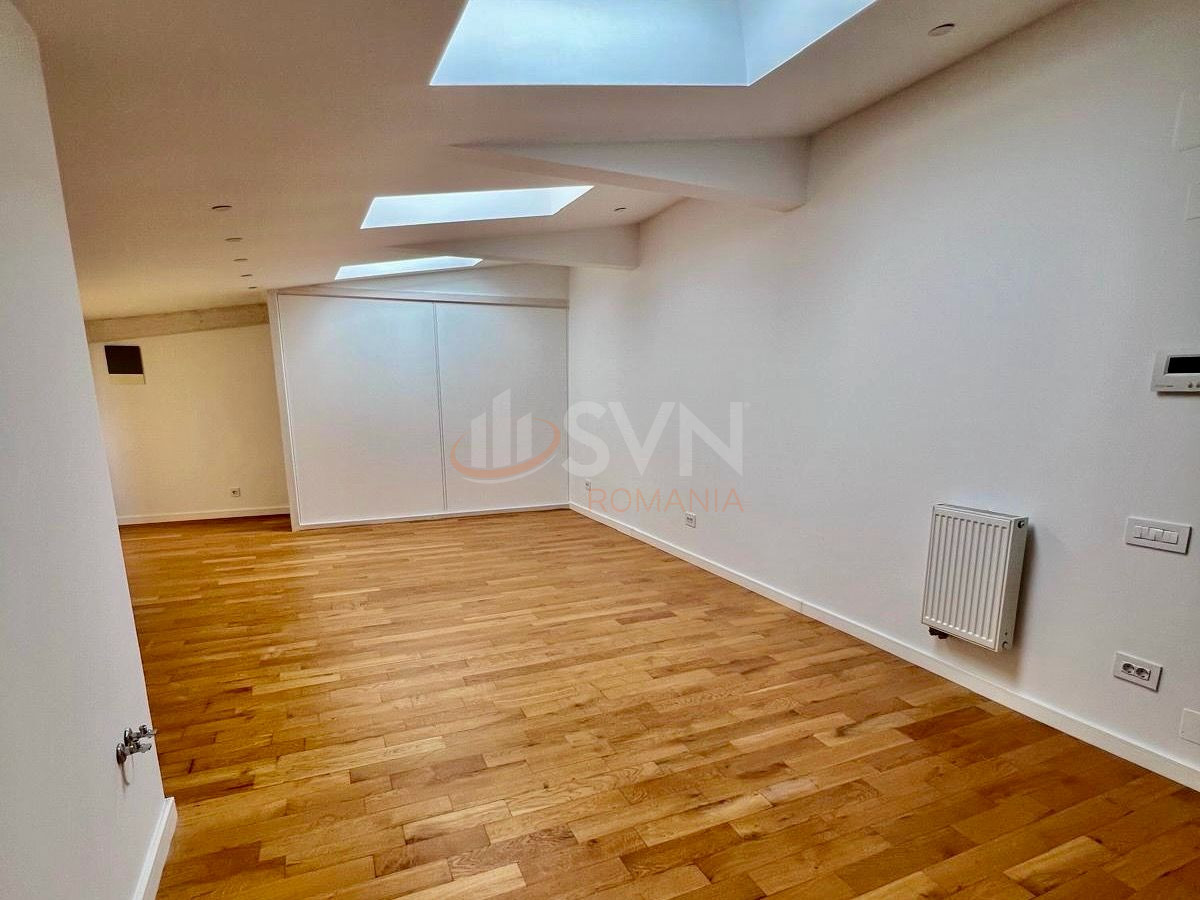 7 camere cu loc parcare exterior inclus Bucuresti/Foisorul De Foc