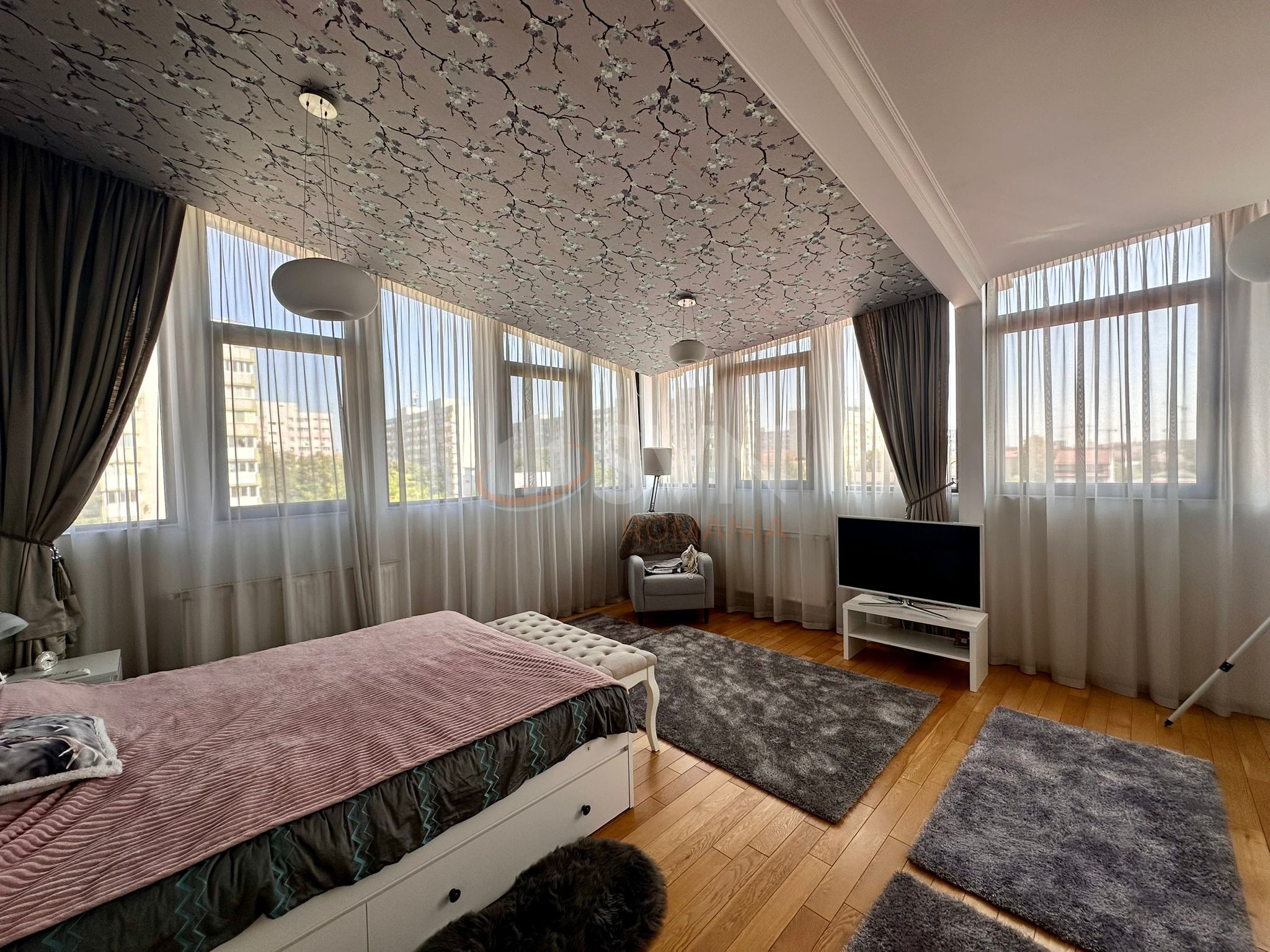 7 camere cu loc parcare exterior inclus Bucuresti/Bucurestii Noi