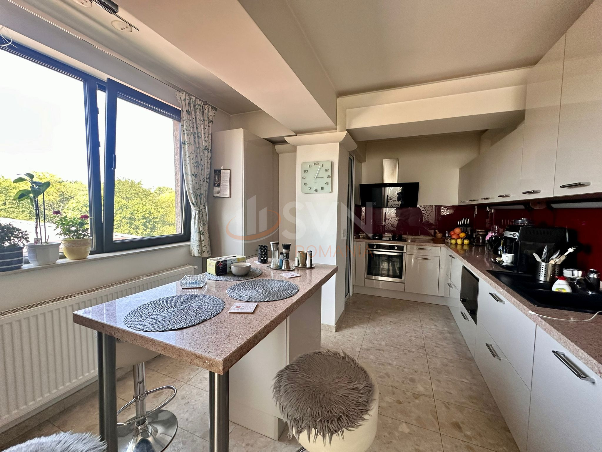 7 camere cu loc parcare exterior inclus Bucuresti/Bucurestii Noi